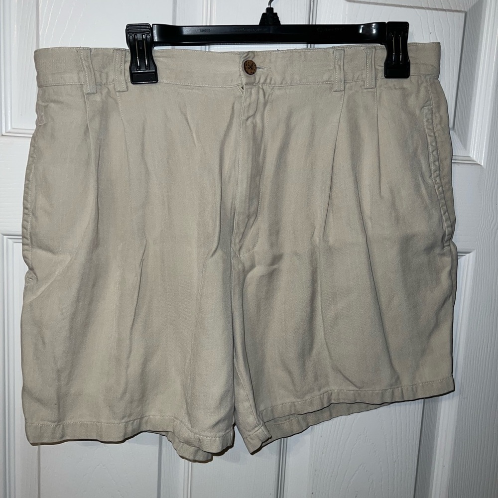 Classic Men's Beige Flat Front Shorts